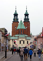 min 768 14.jpg min 768 14.jpg